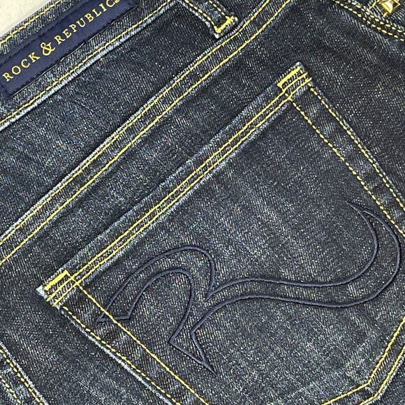 ~ Rock & Republic 8 Jean Shorts Cut Off Mid Rise Dark Wash Hula Denim Blue - Picture 14 of 14